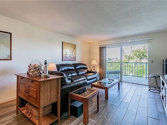 5th image of 5537 Sea Forest Dr APT 205