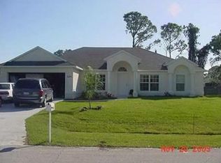 224 SE Eyerly Ave, Port Saint Lucie, FL 34983