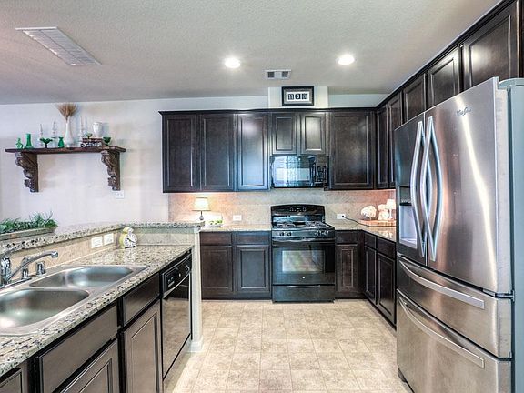 3rd image of 2608 Wilson Creek Ln
