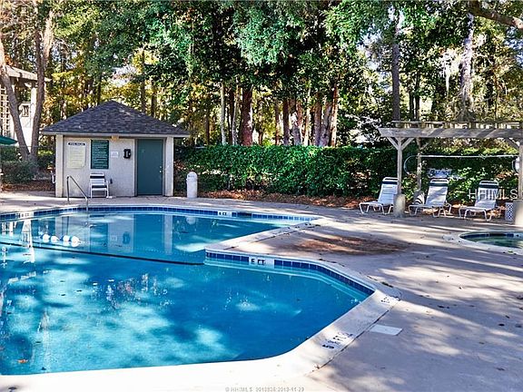 2nd image of 30 Mathews Dr APT 307