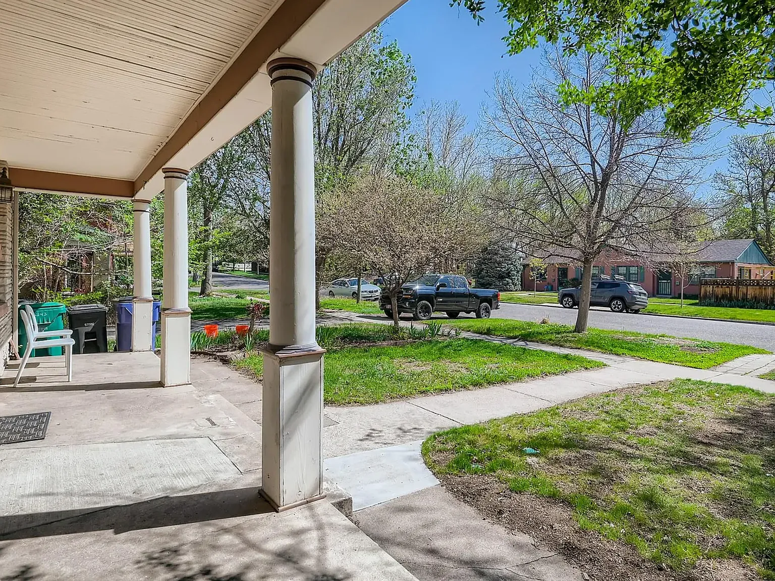 2 bed, 2.5 bath, 1965 sqft, $3,800 — Photo 2