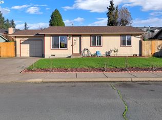 1336 S 7th St, Cottage Grove, OR 97424