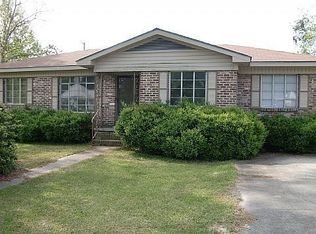 419 Myrtlewood Ave, Chickasaw, AL 36611
