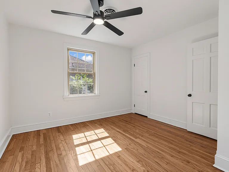 1708 Willow Ave — Photo 28