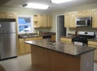 32 Gainscott Ln, Willingboro, NJ 08046