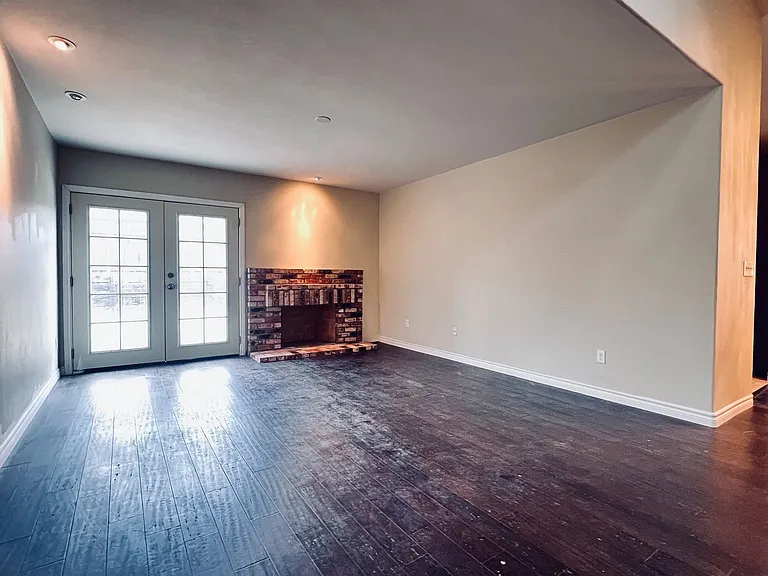8774 Cordial Rd — Photo 3