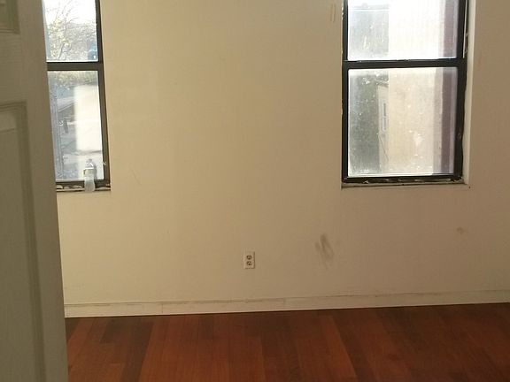 2nd image of 1601 W Susquehanna Ave #2