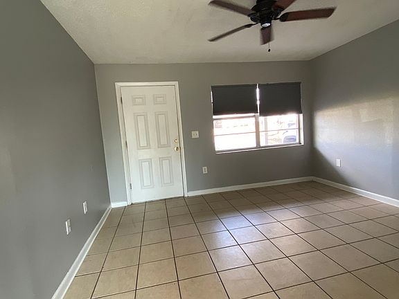 2nd image of 660 Duncan Cir W