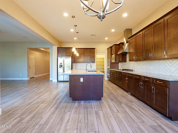4th image of 10112 E Cintron Drive