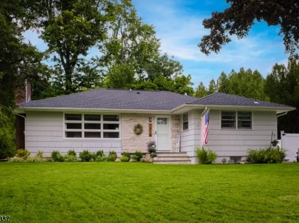 1015 Lakeview Dr, Bridgewater Twp., NJ 07920