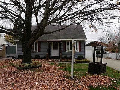 2nd image of 1539 W 23rd St