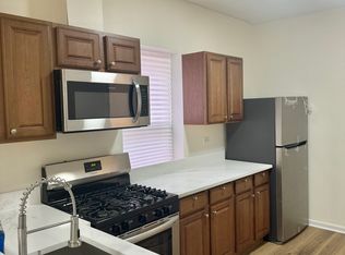 3265 W Warren Blvd #1, Chicago, IL 60624