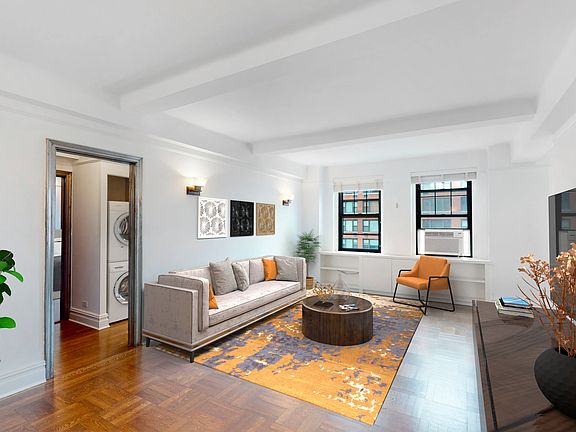 2nd image of 172 W 79th St #11B