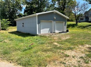 LOT 2 E Henson St, Livingston, TN 38570