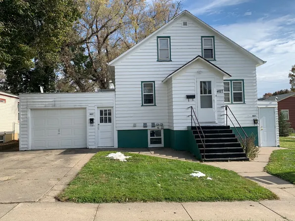 407 N. 12th Street, 407 N 12th St #3/4, Bismarck, ND 58501
