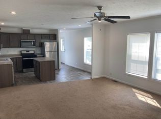 11 Woodside Dr #286, Mc Kean, PA 16426