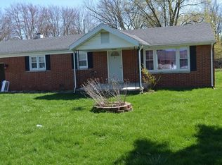 233 E 75th St, Anderson, IN 46013