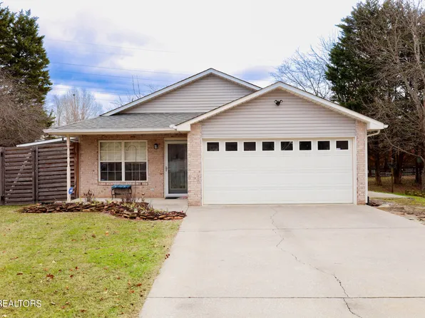 1936 Jeffrey Ln, Alcoa, TN 37701