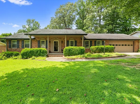 1805 Forest Acres Dr, Madisonville, KY 42431