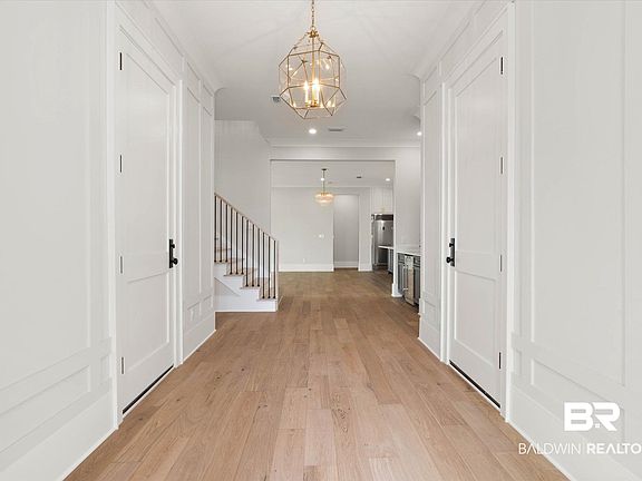 2nd image of 853 Inlet Cir