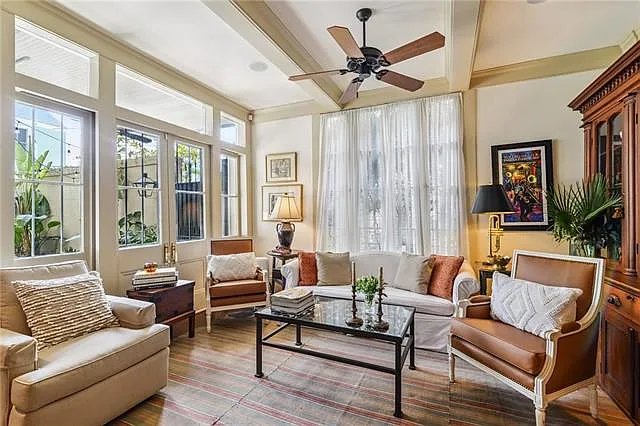 1404 Prytania St #E1 — Photo 9
