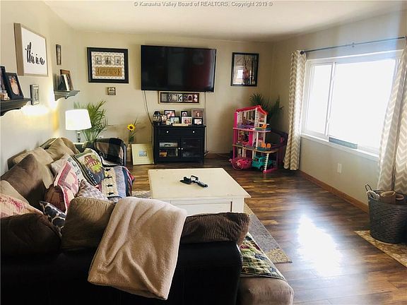 4th image of 5163 Dawnview Dr