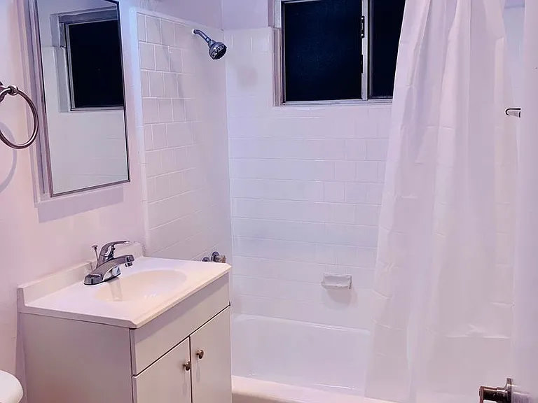 6290 Cherry Ave #4 — Photo 16