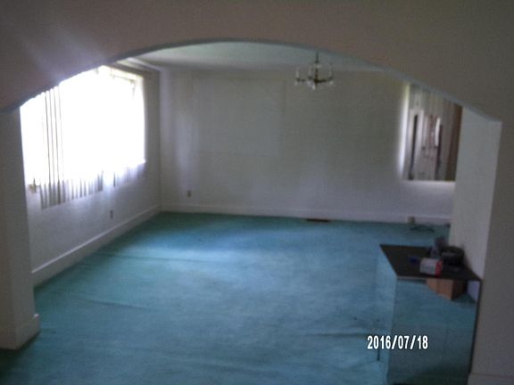 5th image of 1425 Burrell St NW
