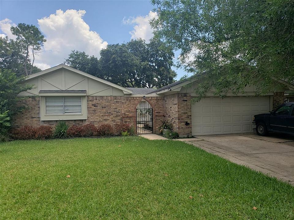 1st image of 12331 Millbanks Dr