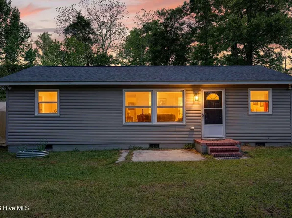 555 Cedar Street, Bolton, NC 28423