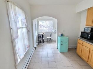 748 Trumbull St, Elizabeth, NJ 07201
