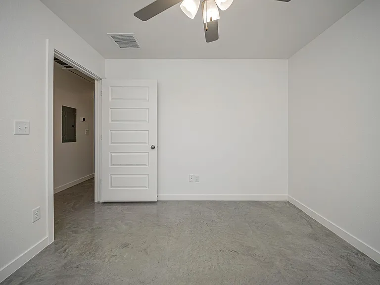 1250 Croft Ln — Photo 97