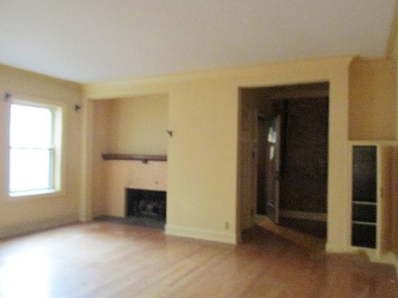 5th image of 4737 N Paulina St APT 1