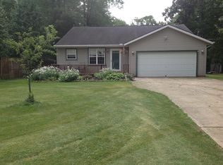 8503 Sharp Ln, Chesterland, OH 44026