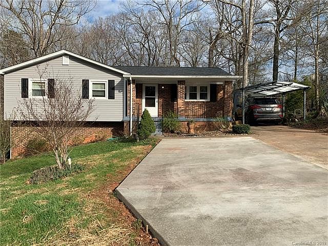1st image of 1310 Northwoods Dr