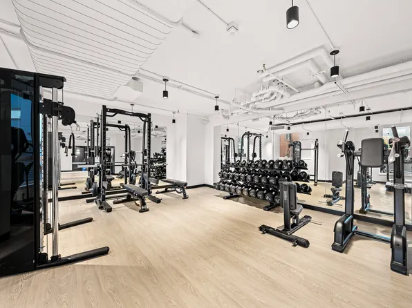 126 Sandford Street image 17 of 27