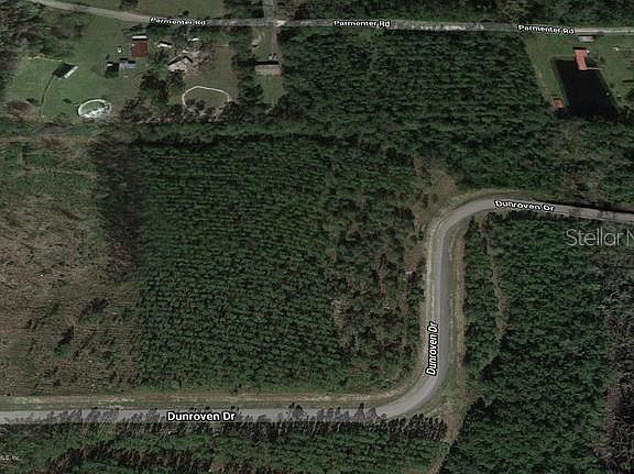 5th image of Dunroven Dr