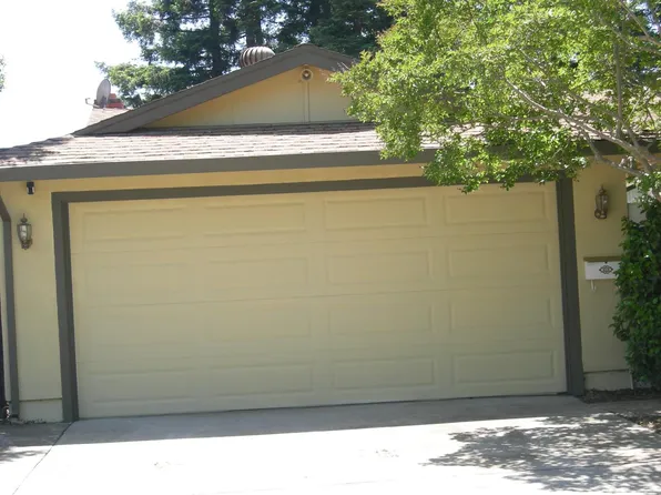 16 Elton Ct, Sacramento, CA 95826