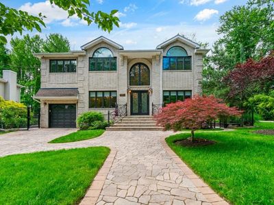 476 Hargold Ave, Staten Island, NY, 10309