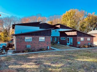 33 Homer Ave, Chicopee, MA 01020