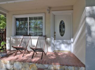 277 Willow Rd, Menlo Park, CA 94025