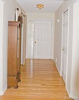 3rd image of 3120 Point Of The Woods Dr #1