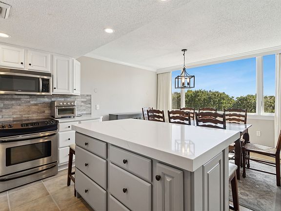 2nd image of 1165 Beach Walker Rd