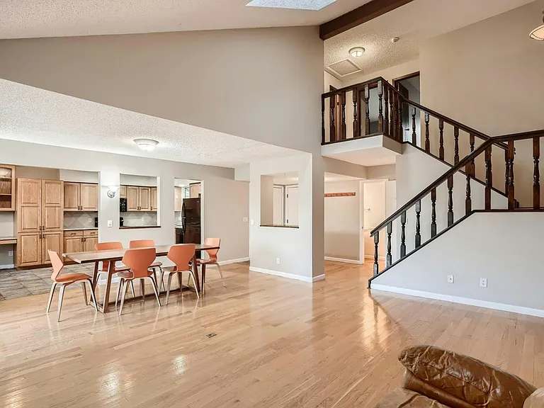 2528 S Vaughn Way #D — Photo 9