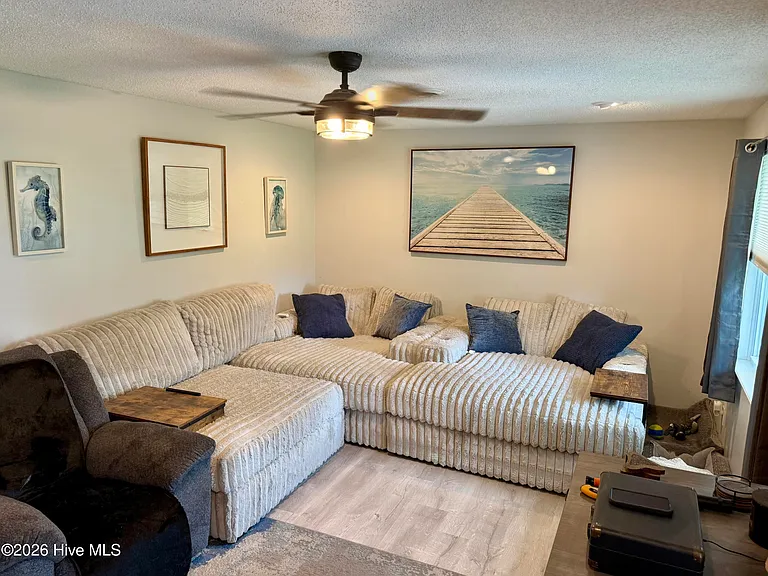 4933 White Oak River Rd — Photo 3