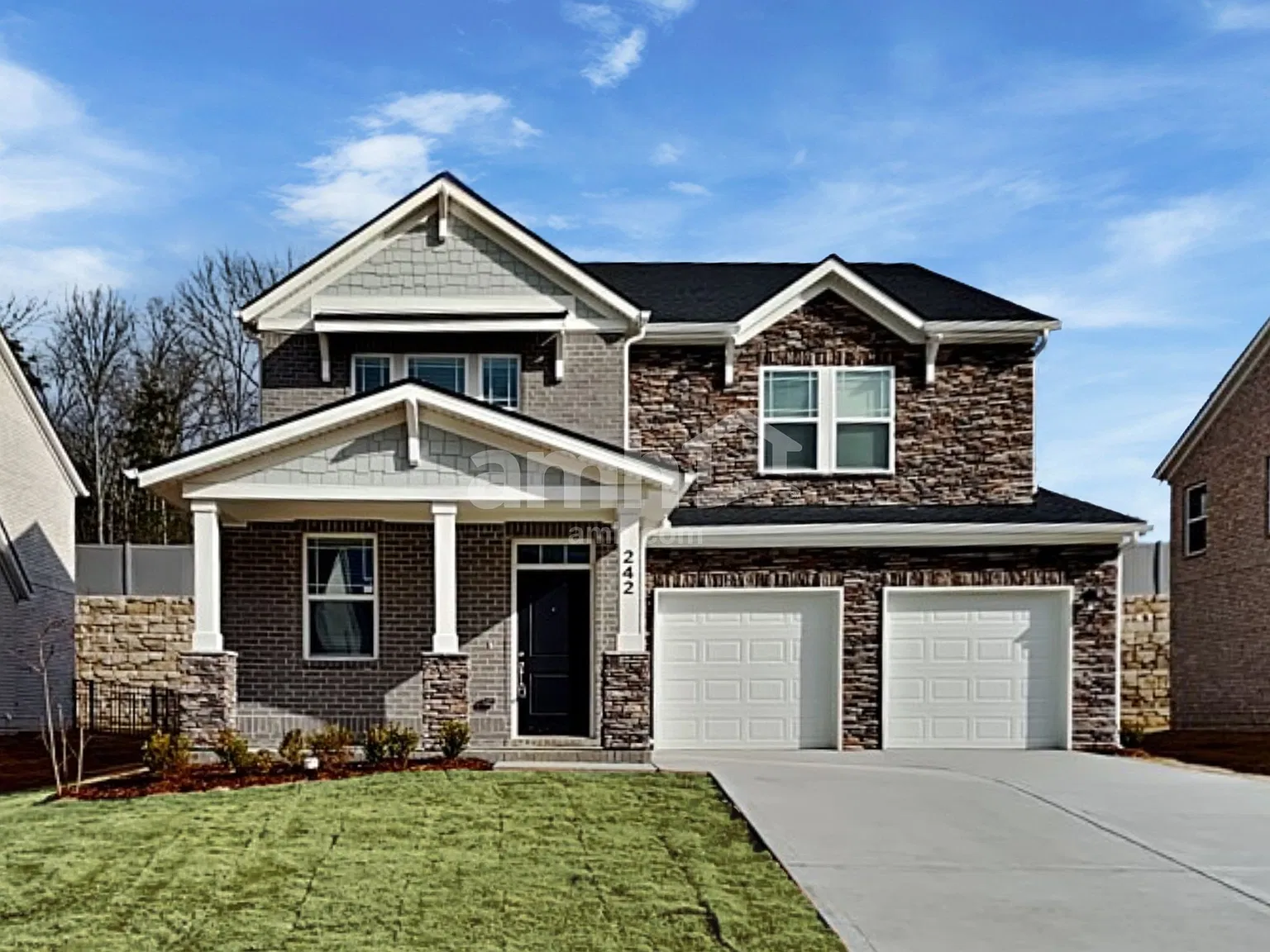 5 bed, 3.0 bath, 2644 sqft, $3,170 — Photo 1