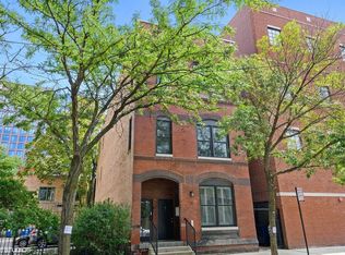 11 N Carpenter St #2, Chicago, IL 60607