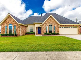 514 Katie Dr, Houma, LA 70360
