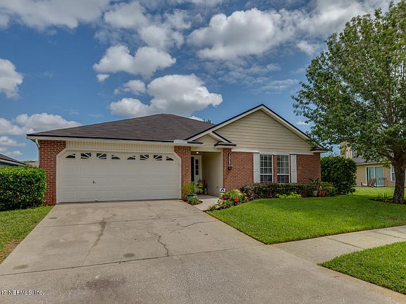 2nd image of 12767 Bentwater Dr