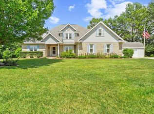 7700 W Crooked Creek Ct, Muncie, IN 47304